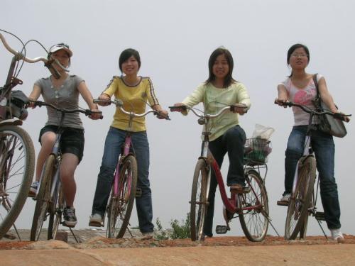 our's BMW - This is my college time ,how I yearn it .There is the POYANG lake nearing our campus.
