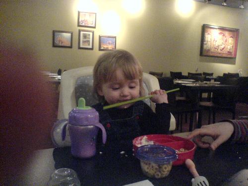 How To Eat With Chopsticks  - Katie at the Siam Thai Restaurant