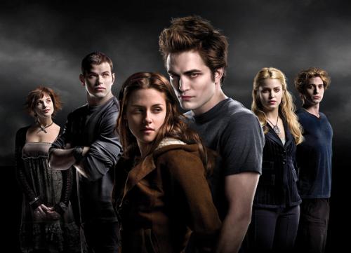 Twilight - This is a group picture of the cast of twilight.
