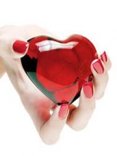 heart in my hand - the best gift one can give is his heart