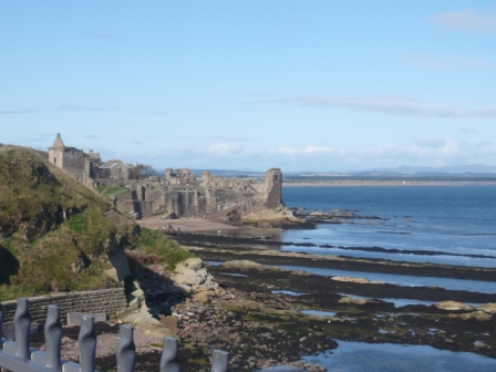 St. Andrews beach and Castle ruins - August 2008 visit to St. Andrew in Dundee, Scotland, A place full of magic and History.