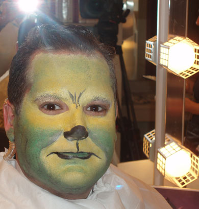 make up - guys are now wearing make up..
