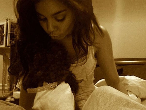 vanessa hudges - She's one of a kind, she's my idol. i like her movie high school musical 1,2 and 3.