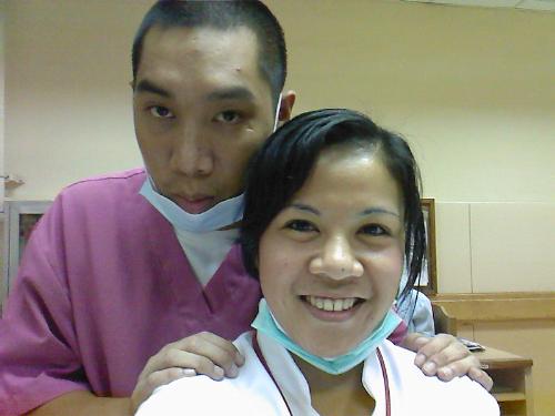 hospital life - with my good buddy, not so toxic so we have time to pose for a while