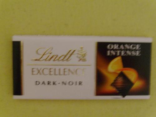 Lindt - This is a really god french chocolate. I may not like their language much, but they know how to make chocolate and wine and furthermore they invented the french kiss, i' will give them that for accomplishments.