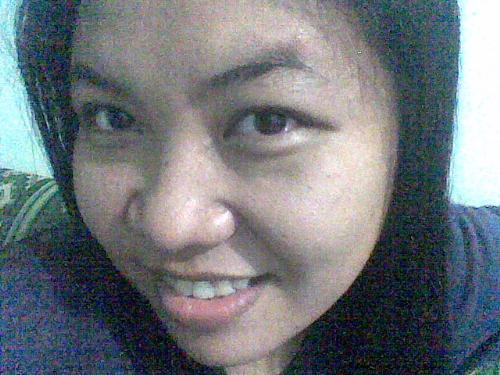 it's me -  solo, emoting . ..