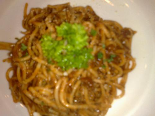 eating - spaghetti
