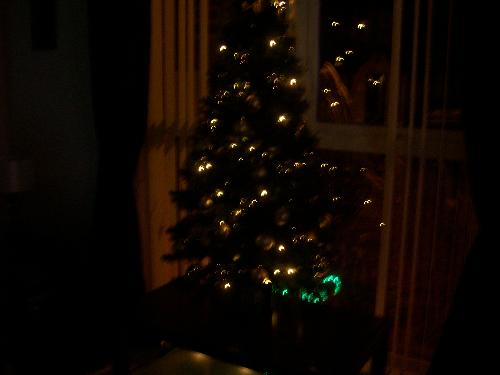 Gold christmas tree in the dark - My gold christmas tree in the dark.