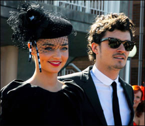 Miranda Kerr and Orlando Bloom is not engaged - A snapshot of Miranda Kerr and Orlando Bloom.