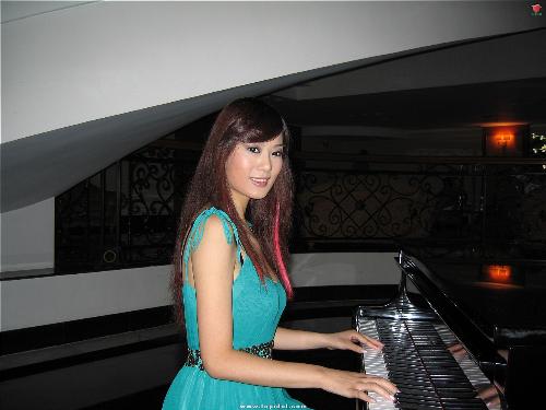 Piano online - Top on piano