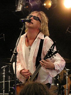 James Kottak - A great photo of James Kottak