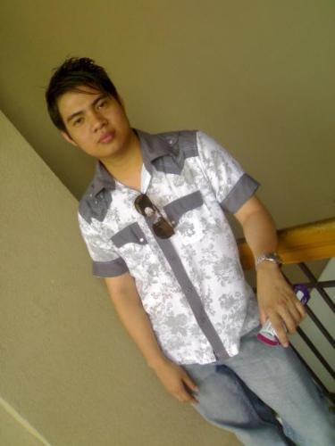 Yosh! - jUsT LoItERiNG ^^,