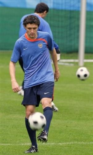 Zhirkov Training - Yuri Zhirkov of the Russian national football team training before a match for Euro 2008. The Russian team lost 3-0 in the semifinal match against Spain, who were the eventual champions of the event.