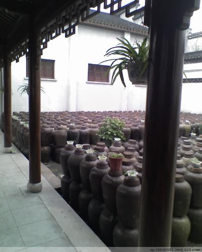 old town  -  this picture is very beautiful ,this is a yard of a factory which make wine for song dynasty's emperor,