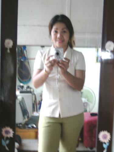 all of me - taking a picture of myself