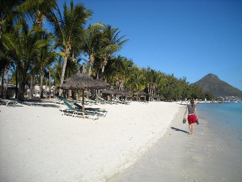 Flic en Flac Beach - Beautiful tropical beach in Mauritius