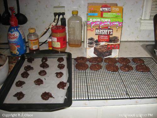 Yummy! - Brownies made into cookies. Yummy! - Brownies made into cookies.