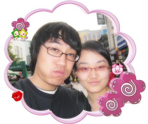 our love - this photo is made by my boyfriend.he prepair to print this photo into the 'couple cup'as a gift for Christmas day.i am very happy about that.in our chinese,the cup means love foreever.i will upload the picture of that cup after i receive it.ha~