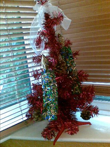My red Christmas tree - My red, tinsel Christmas tree!