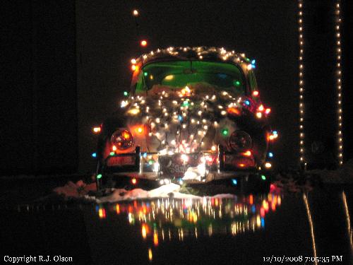 VW Beetle - All decorated for tyhe Holiday VW Beetle - All decorated for tyhe Holiday