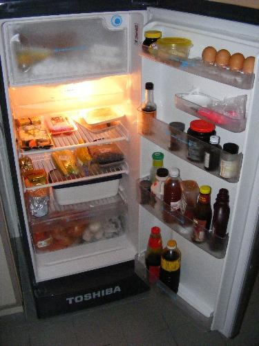 My fridge.. - Yes, that's what my fridge looks like currently..