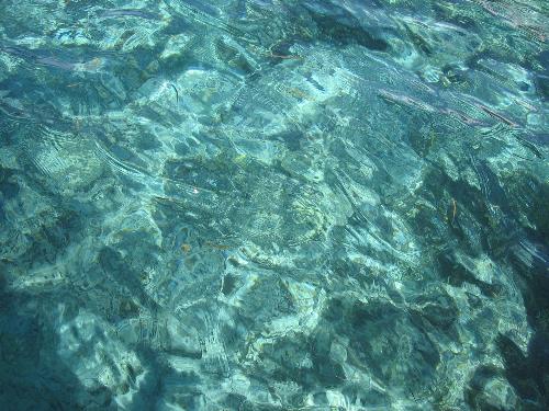 beautiful sea - Hi this is a picture of a sea in the Philippines,the water is clear.I love this picture taken last summer of this year.actually most people afraid to swim like me and I don't know how to overcome my fear.I love going beaches but don't really know how to swim because I am afraid.
