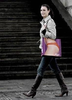Creative shopping bag - This one is quite creative bag with a smart girl