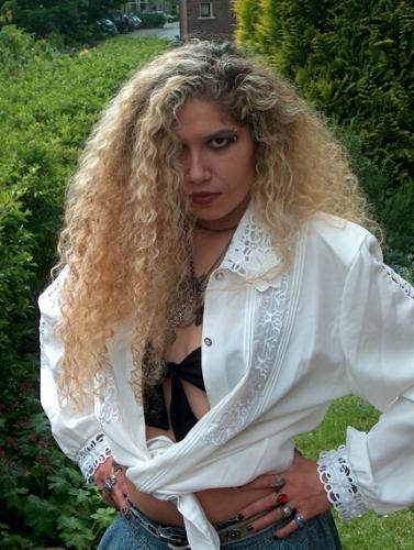 Gothic Girl - Took this picture in a photoshoot I did in Holland in 2005 dressed as a gothic girl.