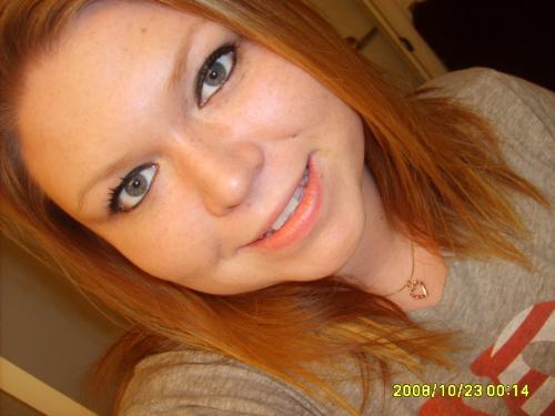 Sarah - Me Bein Dorky