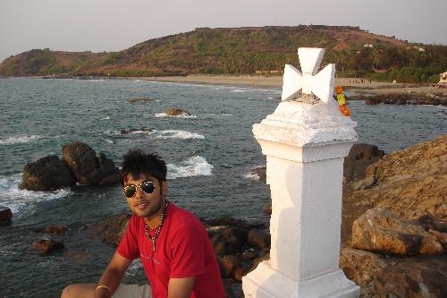 on the beach side - one of the very lovely beach in goa...i cant remm the name correctly but i guess its anjuna beach or sumthing....