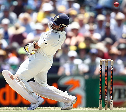 Well left by Sachin - Sachin evades from a bouncer.