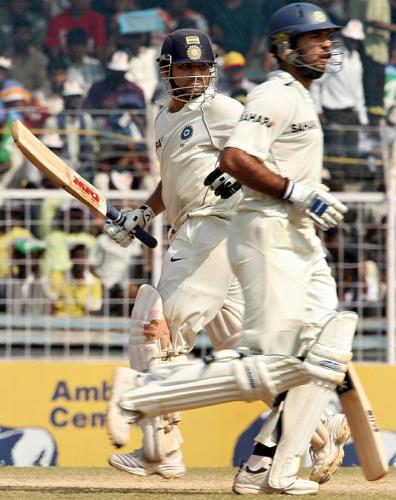 Sachin and Yuvraj are seen taking a run - Sachin and Yuvraj are seen taking a run in the recent Test against England.