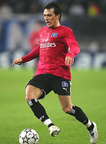 Hamburg SV Midfielder Piotr Trochowski - This is a picture of Hamburg SV and German National Midfielder Piotr Trochowski.