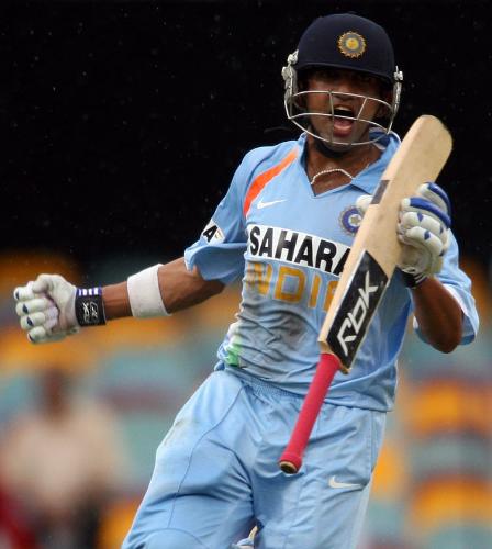 Cricket - Pictures of cricket match