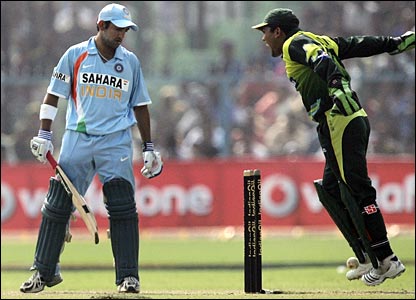 cricket images - Cricket match images