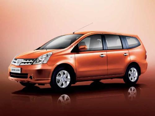 Nissan Grand Livina - My new car