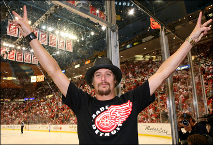 Kid Rock - Detroit going for the Stanley Cup? Well, maybe next year Robbie ...