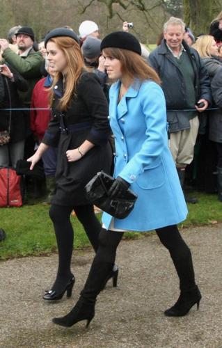 princess eugenie & beatrice - eugenie & beatrice at xmas service