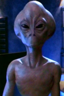 aliens?? do u believe them?? - hey do believe in alien sor life beyond earth??