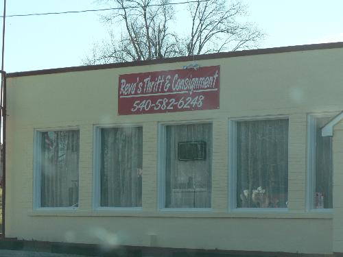 New Thrift Store in the Thornburg VA area - The store replaces a small grocery store and the thrift store is exciting