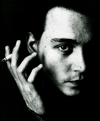Johnny Depp - Johnny in the mid 90's.