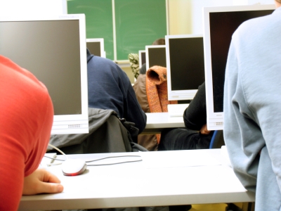 computer classroom - I am a computer science student and this is the photo of a computer class room. not mine!