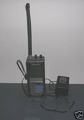 Police Scanner - Realistic Pro-34 VHF 200 Channel Direct Entry Scanner