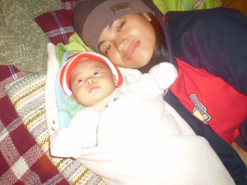 being a mother - ..This was taken when we went home to our parents place last november of 2008..