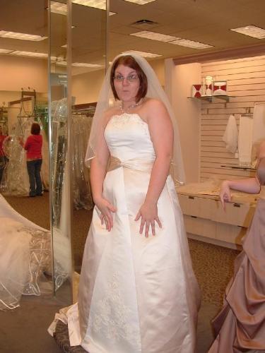 weddings - wedding dress are beautiful...