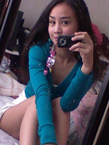This is my GF - A pic of one of my gf. Shes really cute and beautiful. I love her and I care for her.