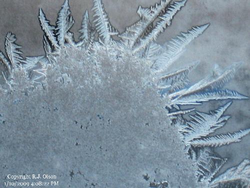 Hairy Wart? - Another ice crystal from my windows in Minnesota. Hairy Wart? - Another ice crystal from my windows in Minnesota.