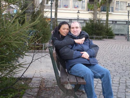 Happy Together - public photo in Roermond during christmas day, all the stores are closed