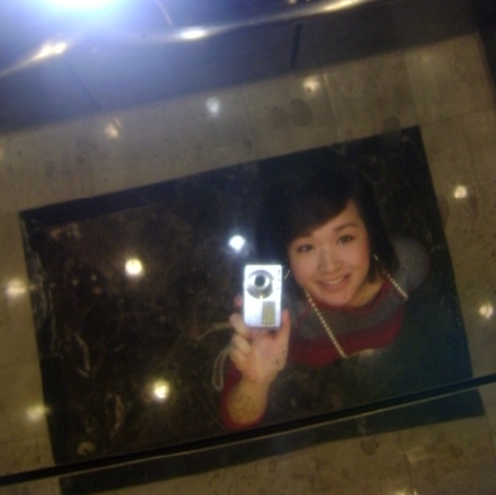 Ceiling  - Anything can be a mirror!