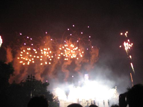 fireworks - travel to hongkong seeing fireworks